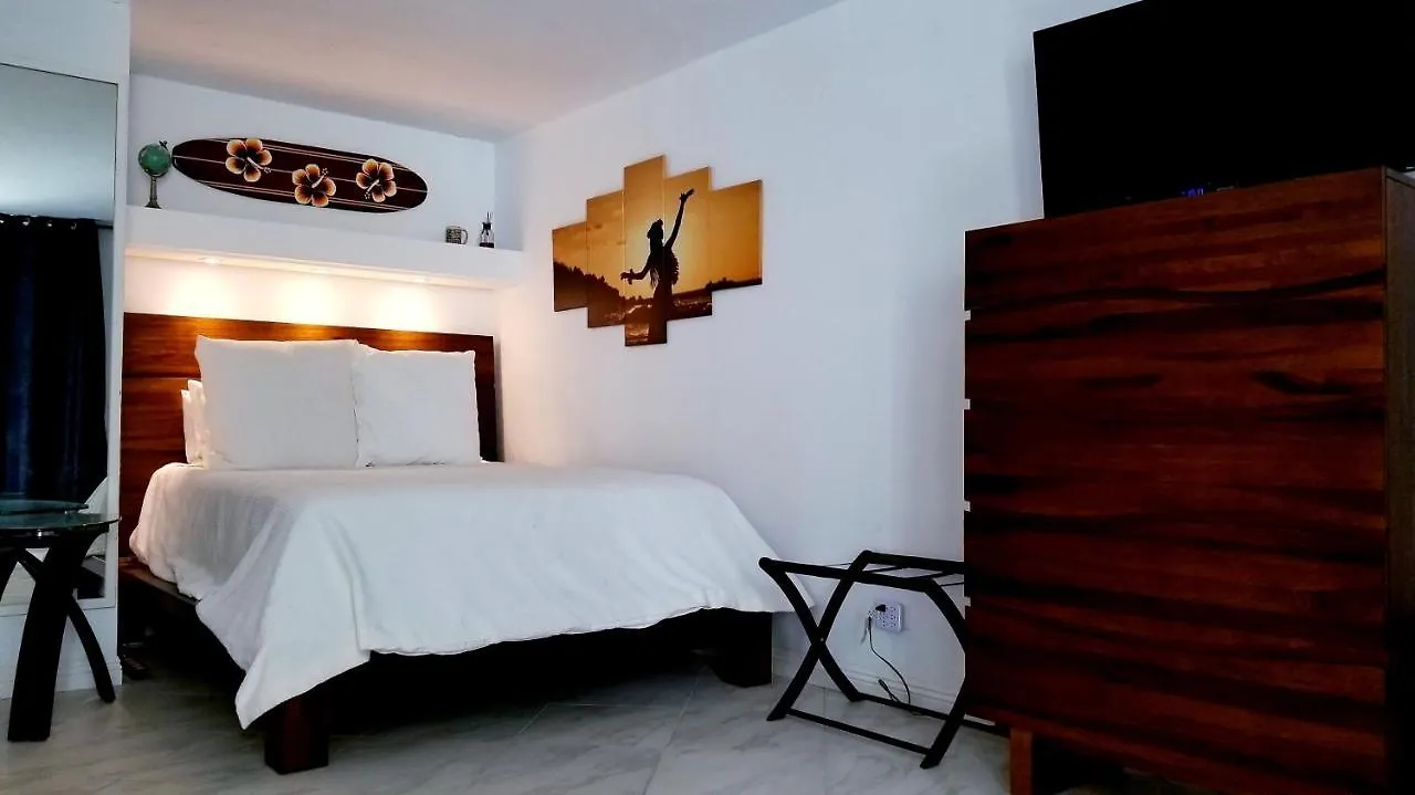 Downtown Hawaiian Theme Condo With Hot Tub, Pool & Beach - Kona Islander Inn カイルア・コナ アパートホテル