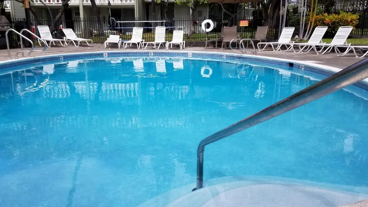 Downtown Hawaiian Theme Condo With Hot Tub, Pool & Beach - Kona Islander Inn Kailua-Kona United States