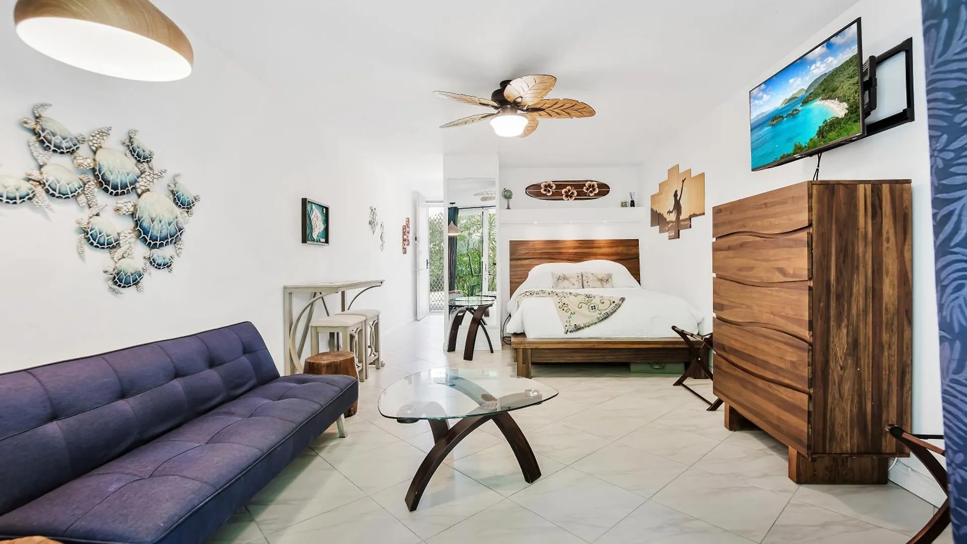Aparthotel Downtown Hawaiian Theme Condo With Hot Tub, Pool & Beach - Kona Islander Inn Kailua-Kona